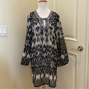 NWOT Club Collection black , gray beaded sheer cover up